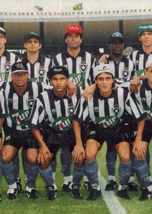 Elenco campeão em 95 tinha Túlio Maravilha, Donizete Pantera, Sergio Manoel, Gonçalves entre outros