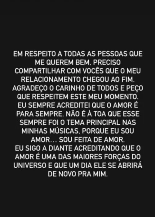 Paula Fernandes anunciou o término com Rony Cecconello através de uma nota no Instagram