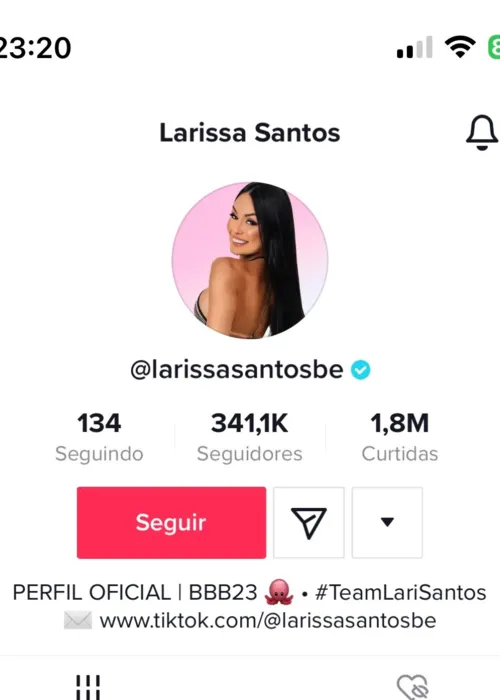 A plataforma de vídeos verificou Larissa após treta