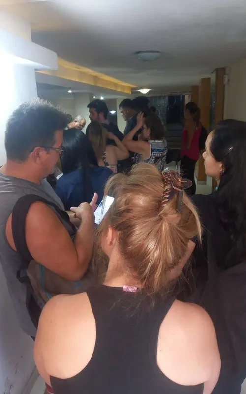 Alunos treinavam na academia no momento em que local recebeu ordem de despejo