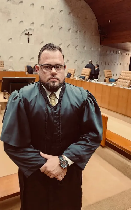 O advogado Hery Kattwinkel atuou na defesa de Thiago de Assis Mathar, que foi condenado a 14 anos de prisão