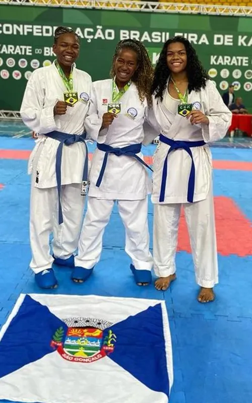 Na competição nacional, as quatro gonçalenses do Salgueiro competiram pelo Rio