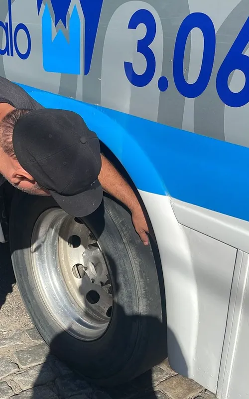 Ação terminou com cinco veículos  recolhidos