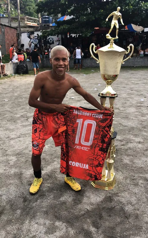Alex Oliveira tinha contrato com o Atlético Carioca e estava emprestado ao Independente do Acre