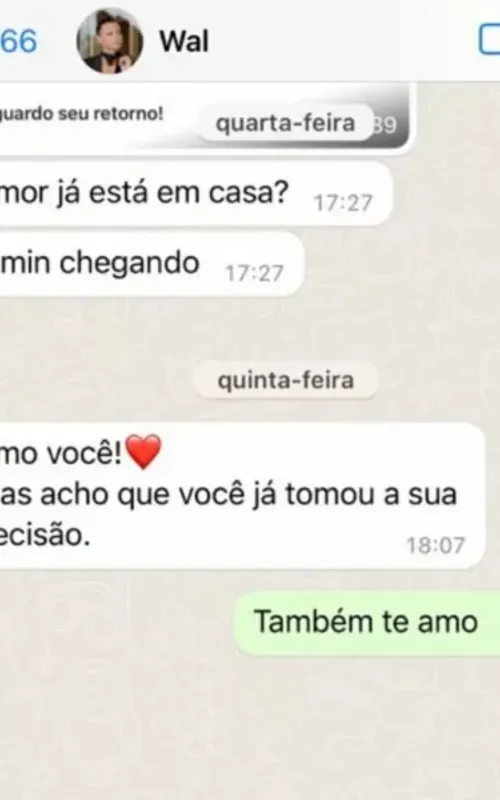 Imagem ilustrativa da imagem Marido de Walewska fala pela primeira vez após ausência em velório