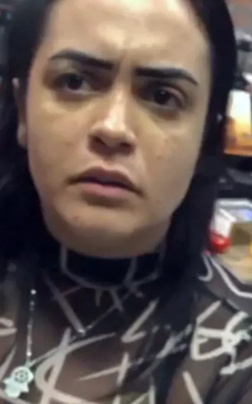Clientes do estabelecimento impediram que Amanda saísse até a chegada da Polícia Militar