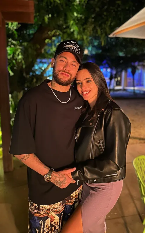 Neymar afirmou que traiu sua namorada
