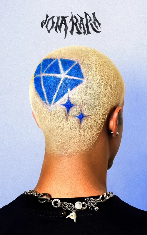 Um diamante foi desenhado pelo artista multidisciplinar Cocoloko
