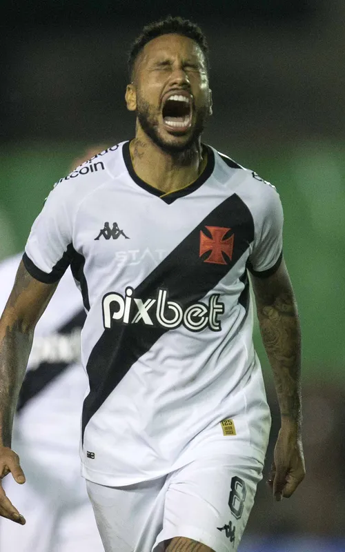 Imagem ilustrativa da imagem Vitória do Vasco é dedicada ao menino Gui, exemplo de superação