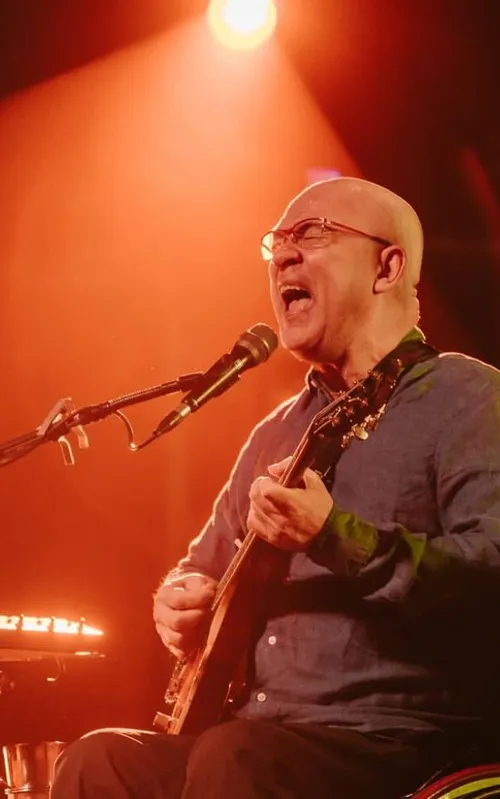Herbert Vianna, de 62 anos, é vocalista da banda Paralamas do Sucesso
