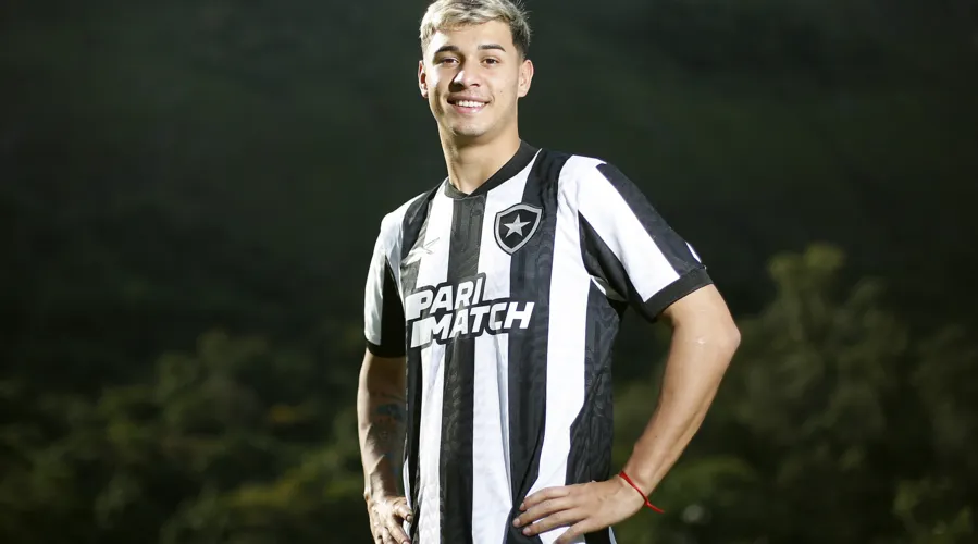Mateo Ponte já vestiu a camisa do Botafogo