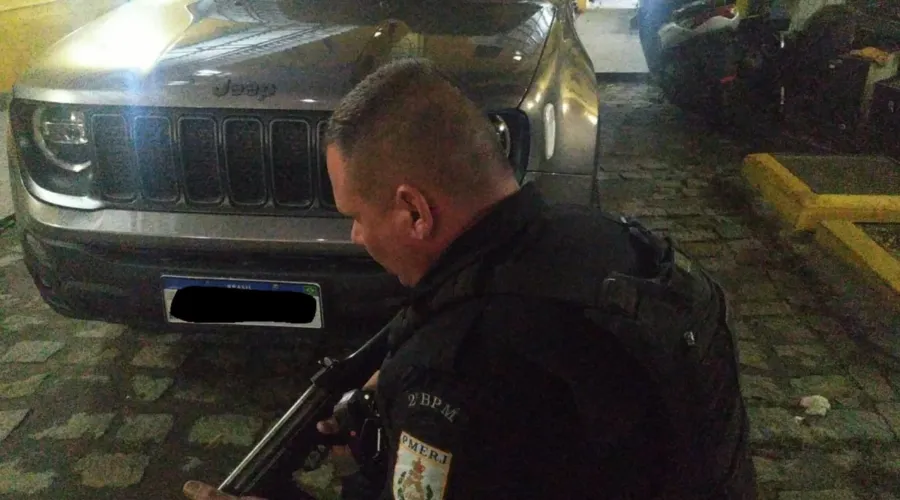 Carro havia sido roubado na região de Vila Isabel