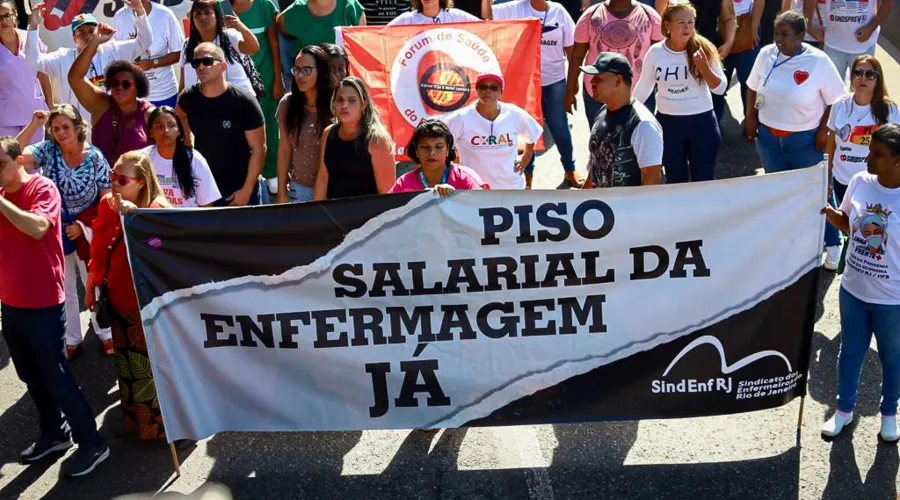 Categoria durante manifestação sobre o caso no Rio