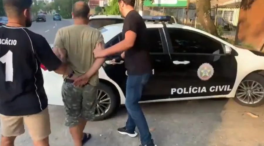 Hugo foi preso por policiais da  76ª DP