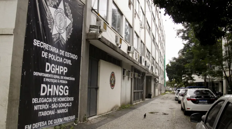 O caso foi encaminhado para a Delegacia de Homicídios de Niterói e São Gonçalo.