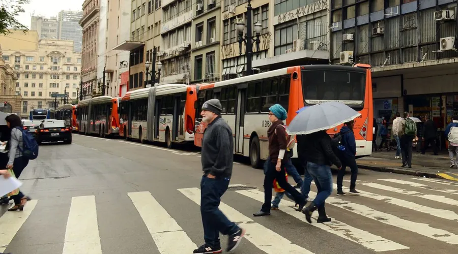 Só na região metropolitana de São Paulo, o aumento vai afetar 29 linhas de ônibus dos Consórcios Anhanguera e Unileste