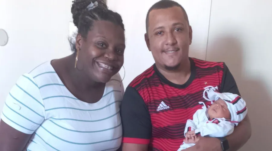Casal está junto desde 2021 e dividem o amor pelo Flamengo