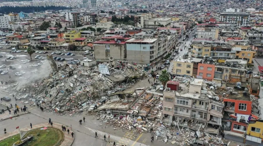 Jogadoras estavam em prédio que desabou durante terremoto
