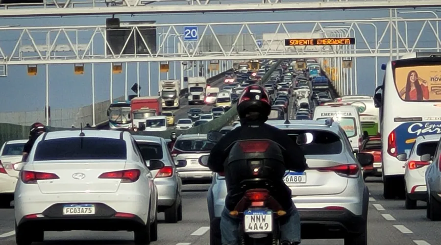 Congestionamento é maior na Reta do Cais
