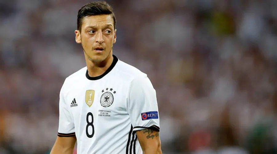 Mesut Özil foi campeão da Copa do Mundo de 2014 com a Alemanha