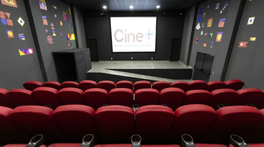 Novas salas de cinema do projeto Cine+