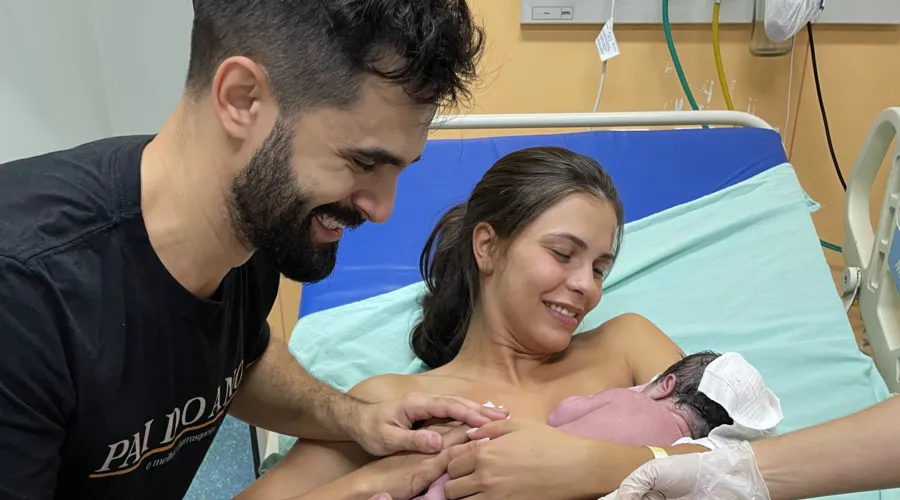 Em 2022, mais de 14 mil bebês nasceram em hospitais e maternidades da Secretaria de Estado de Saúde do Rio (SES-RJ).