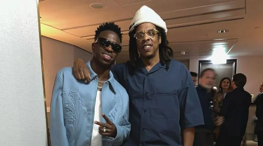 Vini Jr e Jay-Z em bastidores de 'Renaissance World Tour'
