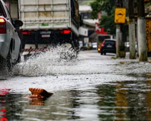 Imagem ilustrativa da imagem Número de mortos em temporal sobe para sete no estado do Rio