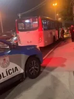 Imagem ilustrativa da imagem Explosão de granada caseira em ônibus deixa feridos no Rio