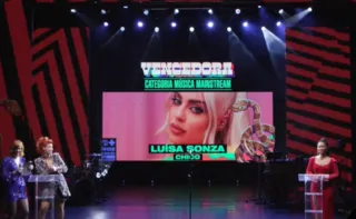 Imagem ilustrativa da imagem Luísa Sonza ganha prêmio por música 'Chico' e não sobe no palco
