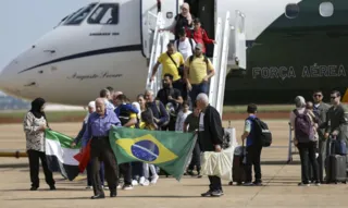Imagem ilustrativa da imagem Mais 30 brasileiros são resgatados do Oriente Médio