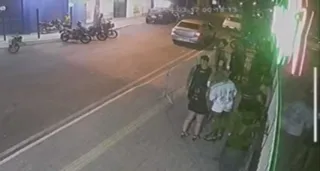 Imagem ilustrativa da imagem Vídeo mostra ataque a boate na Baixada; uma mulher morreu