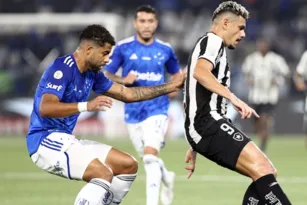 Imagem ilustrativa da imagem Botafogo é superado pelo Cruzeiro por 3 a 0 no Nilton Santos