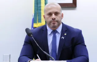 Imagem ilustrativa da imagem Daniel Silveira solicita progressão para regime semiaberto