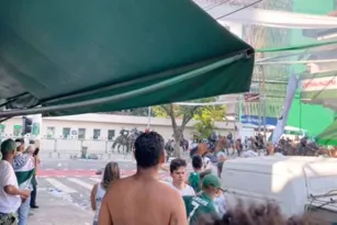 Imagem ilustrativa da imagem Torcedor do Palmeiras é baleado e morre após confusão em estádio