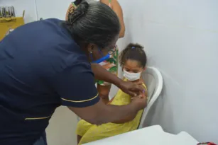 Imagem ilustrativa da imagem Maricá inicia vacinação infantil em Unidade Móvel de Saúde