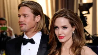 Imagem ilustrativa da imagem Brad Pitt processa Angelina Jolie por vender participação em negócio