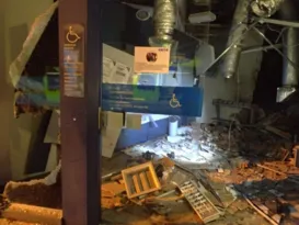Imagem ilustrativa da imagem Bandidos explodem duas agências bancárias no interior do Rio