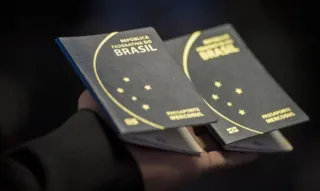 Imagem ilustrativa da imagem Brasil concederá passaporte humanitário a ucranianos