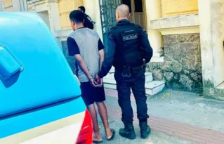 Imagem ilustrativa da imagem Acusado de atirar contra delegacia é preso em Niterói