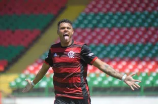 Imagem ilustrativa da imagem Flamengo Sub-20 vence Portuguesa da Ilha por 2 a 1