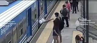Imagem ilustrativa da imagem Mulher passa mal e cai em vão de trem; veja video