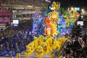 Imagem ilustrativa da imagem Unidos da Tijuca apresenta show de cores na Sapucaí