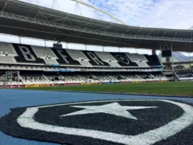 Imagem ilustrativa da imagem Botafogo anuncia contratação como presente pelos 40 mil sócios