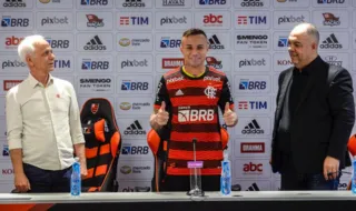 Imagem ilustrativa da imagem Cebolinha é regularizado e tem estreia confirmada no Flamengo