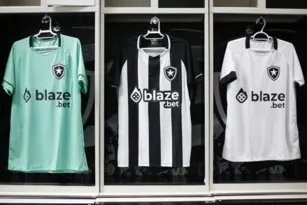 Imagem ilustrativa da imagem Botafogo chega à reta final para definir fornecedor de material