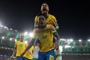 Imagem ilustrativa da imagem Neymar defende Vini Jr após jogador ser alvo de comentário racista