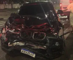 Imagem ilustrativa da imagem Mc Poze mostra carro destruído após acidente: 'Foi um aviso'