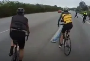 Imagem ilustrativa da imagem Ciclista é atacado por gangue e perde bicicleta de R$ 15 mil