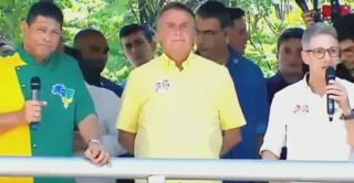 Imagem ilustrativa da imagem Bolsonaro discursa em Minas Gerais ao lado de pastor e governador